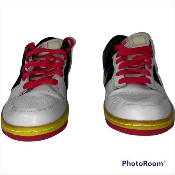 Nike Dunk SB Low Grey Black Berry Volt Women 7.5 - Picture 3 of 7